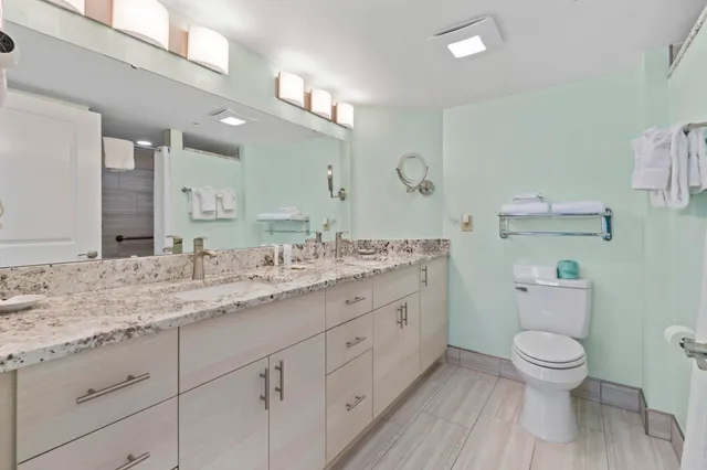 $574,900 | 5300 North Ocean Boulevard, Unit 701, Myrtle Beach, SC 29577