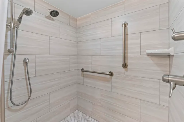 $574,900 | 5300 North Ocean Boulevard, Unit 701, Myrtle Beach, SC 29577