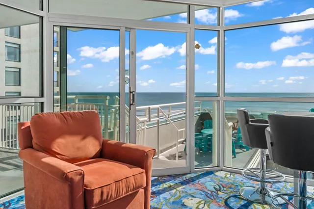$574,900 | 5300 North Ocean Boulevard, Unit 701, Myrtle Beach, SC 29577