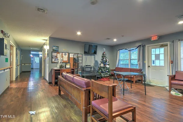 $310,000 | 1800 Mountain View Avenue, Kingsport, TN 37664