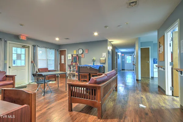 $310,000 | 1800 Mountain View Avenue, Kingsport, TN 37664