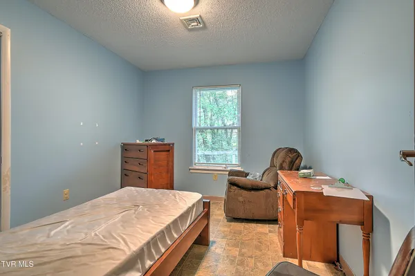 $310,000 | 1800 Mountain View Avenue, Kingsport, TN 37664