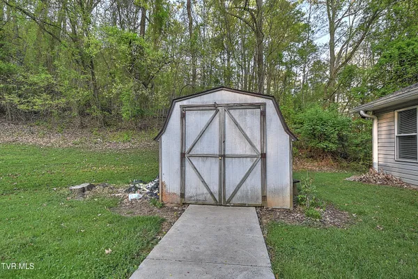 $310,000 | 1800 Mountain View Avenue, Kingsport, TN 37664