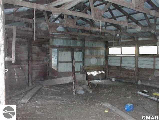 5819 West Cleveland Road Middleton, MI 48856 - Photo 8 of 9 1766627-7.JPG