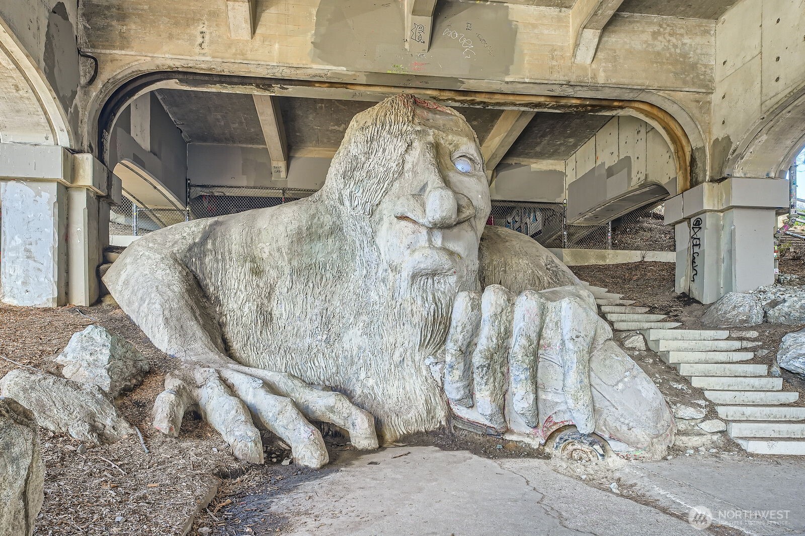 2309 North Northlake Way, Unit 5 Seattle, WA 98103 - Photo 28 of 39 a bird view of a house