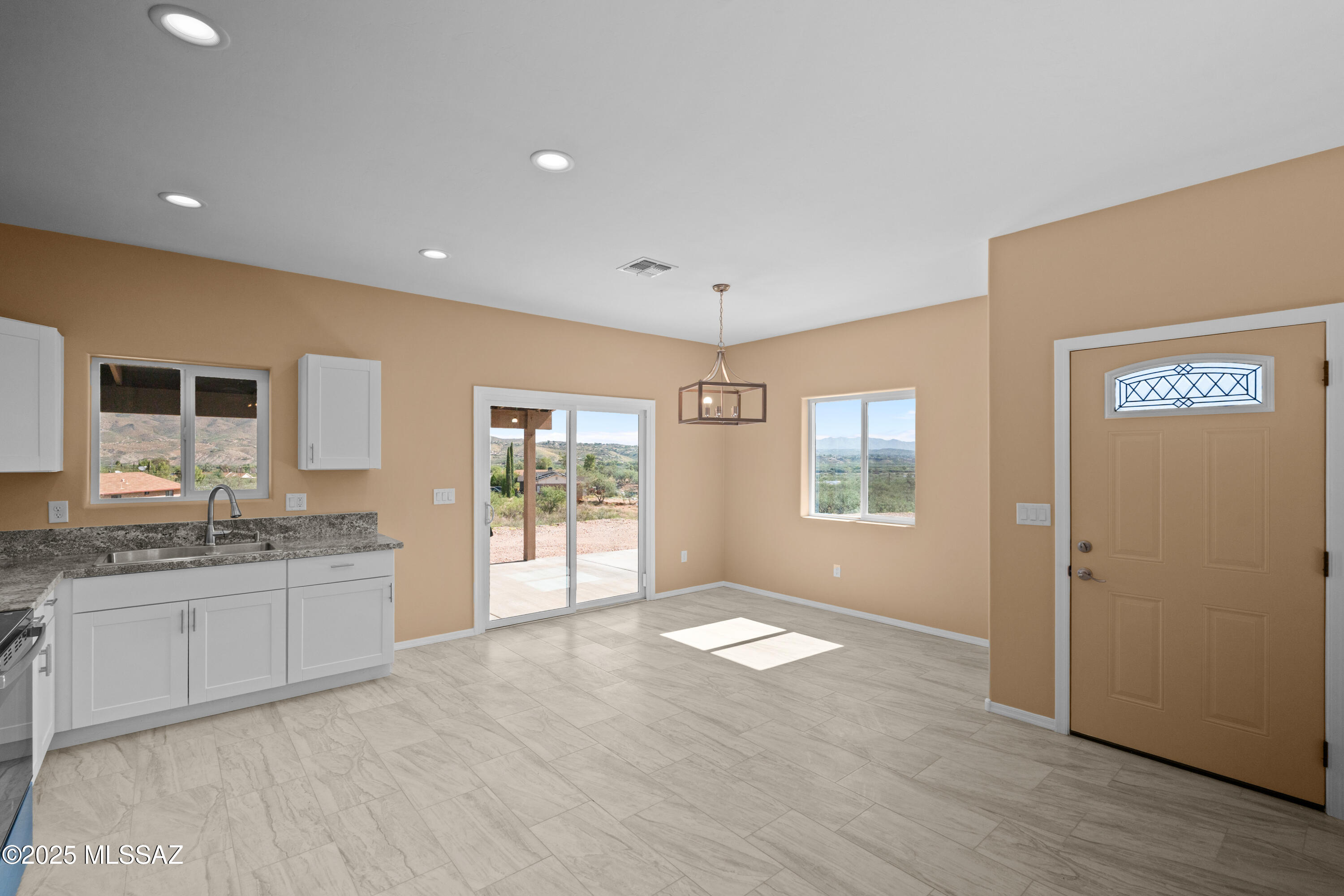 1217 Circulo Yerba Buena Rio Rico, AZ 85648 - Photo 8 of 29