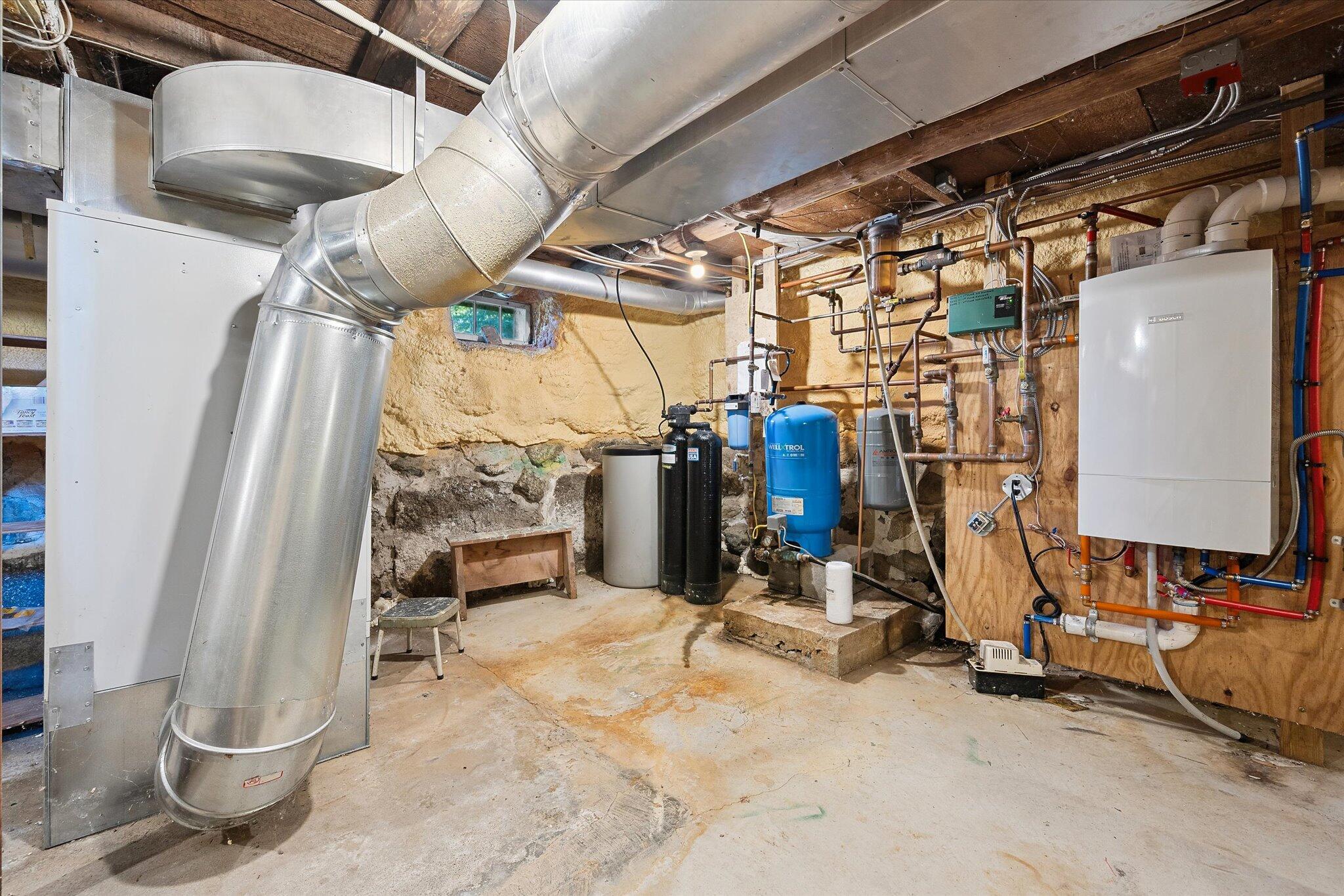 106 Naskeag Point Road Brooklin, ME 04616 - Photo 45 of 56 48-106 Naskeag Point