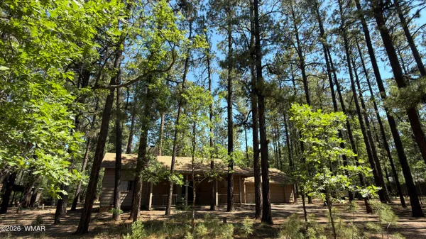 $499,999 | 4016 Blue Spruce Drive, Pinetop, AZ 85935