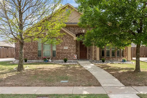 $365,000 | 6618 Thistle Wood Drive, Midlothian, TX 76065