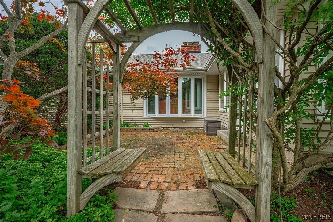 70 Westchester Road Amherst, NY 14221 - Photo 34 of 38