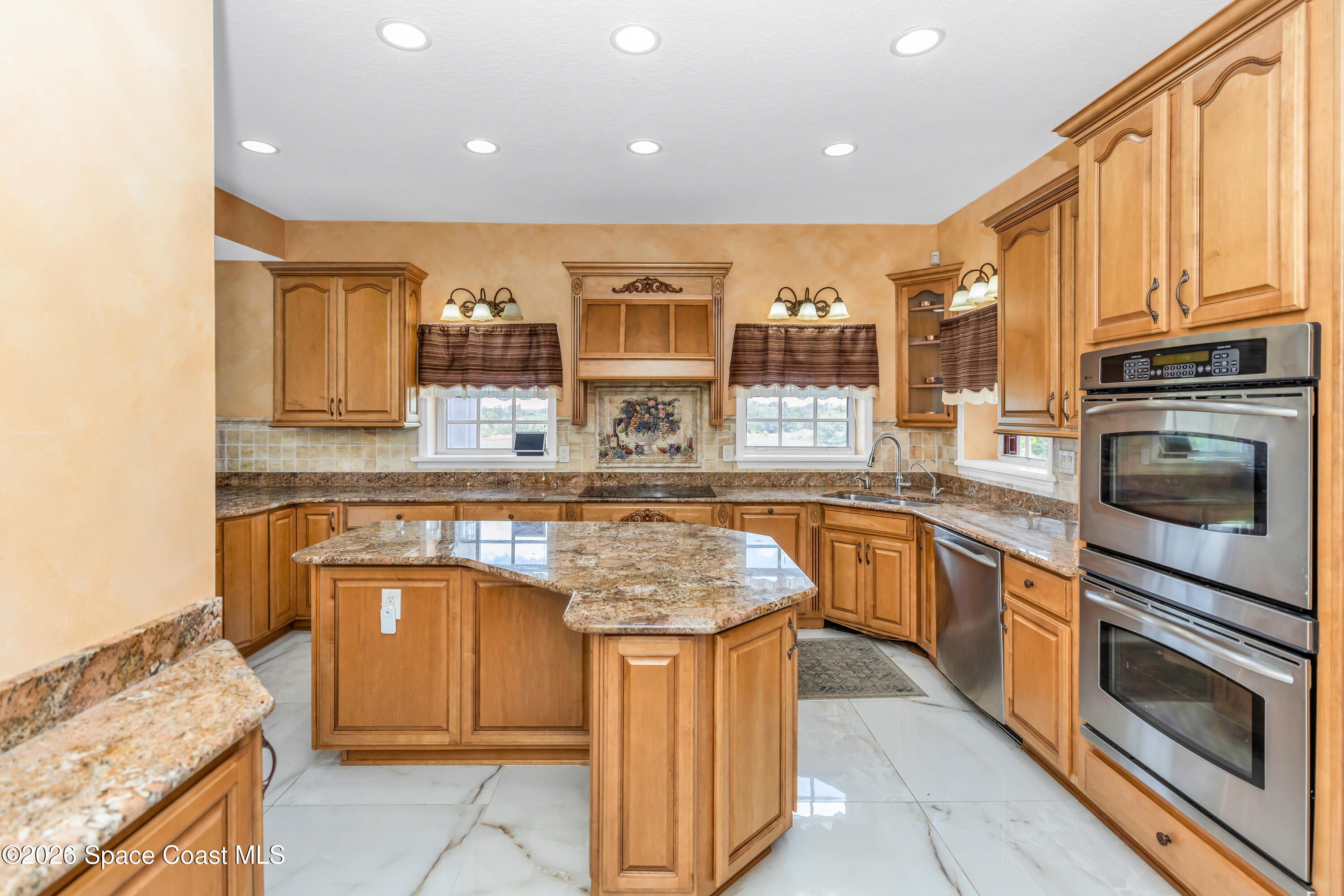 1585 South Carpenter Road Titusville, FL 32796 - Photo 16 of 60 009A3561