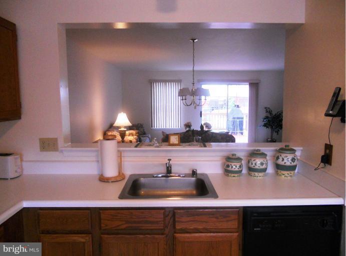 10955 Baskerville Road Reisterstown, MD 21136 - Photo 14 of 28 Kitchen