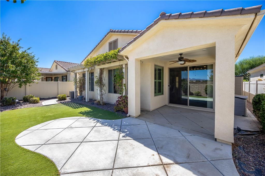 1382 Via Rivas Hemet, CA 92545 - Photo 31 of 39 low maintenance backyard