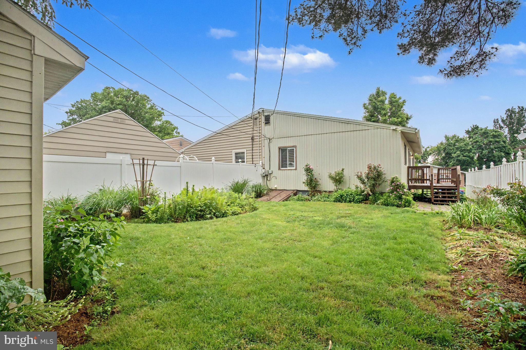 541 Golden Street Lititz, PA 17543 - Photo 27 of 34