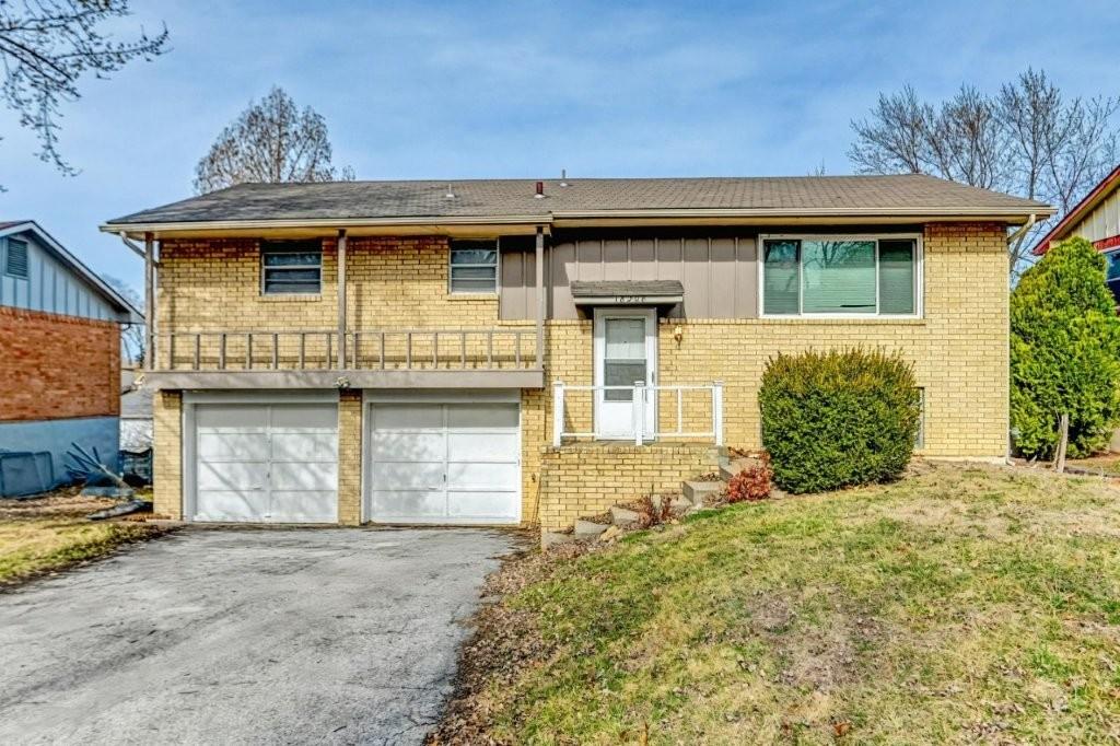 18208 East 27th Street South Independence, MO 64057 - Photo 1 of 53