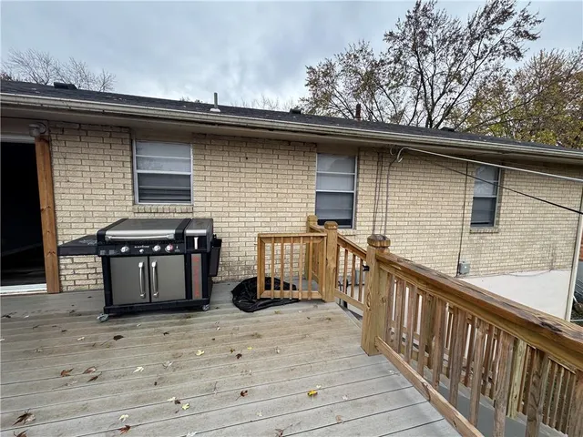 $229,000 | 18208 East 27th Street South, Independence, MO 64057