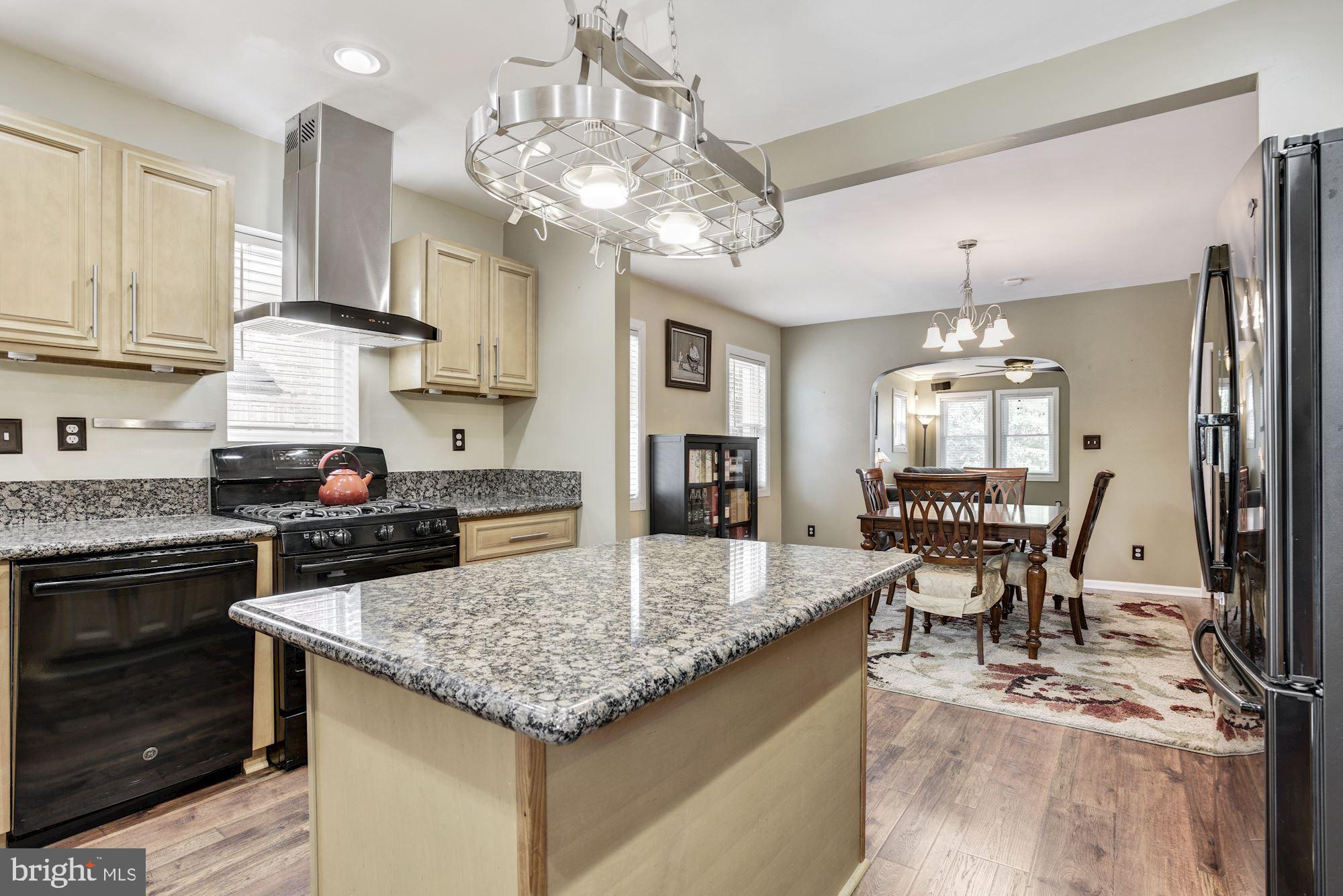 3337 Moravia Road Baltimore, MD 21214 - Photo 12 of 33 Granite Countertops
