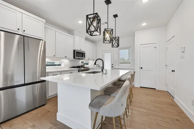 $2,750 | 15162 Post Oak Fls Drive, Cypress, TX 77433