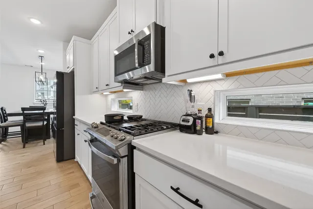 $2,750 | 15162 Post Oak Fls Drive, Cypress, TX 77433