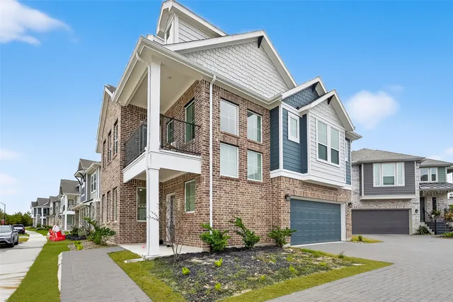 $2,750 | 15162 Post Oak Fls Drive, Cypress, TX 77433