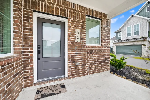 $2,750 | 15162 Post Oak Fls Drive, Cypress, TX 77433