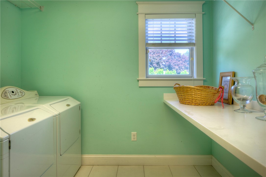 10 Acacia Road Bristol, RI 02809 - Photo 36 of 46