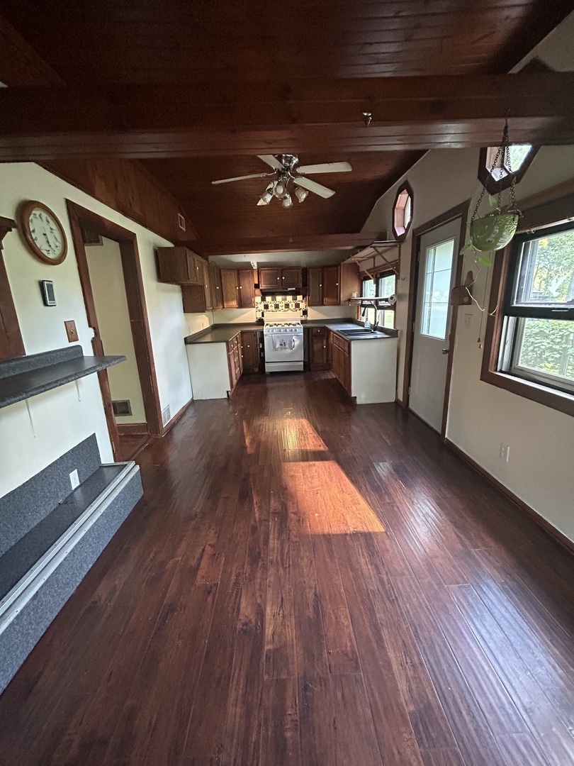 23610 South Ford Road Minooka, IL 60447 - Photo 7 of 28 Gallery Image 7