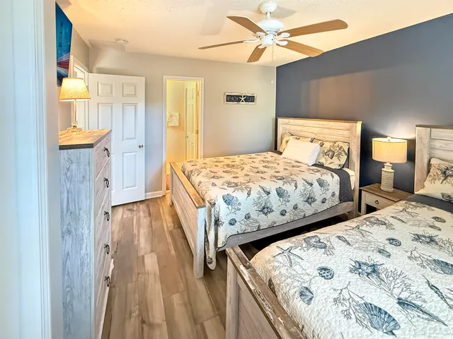 $275,000 | 227 Pinehurst Lane, Unit 6D, Pawleys Island, SC 29585