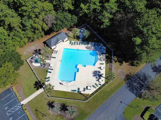 $275,000 | 227 Pinehurst Lane, Unit 6D, Pawleys Island, SC 29585