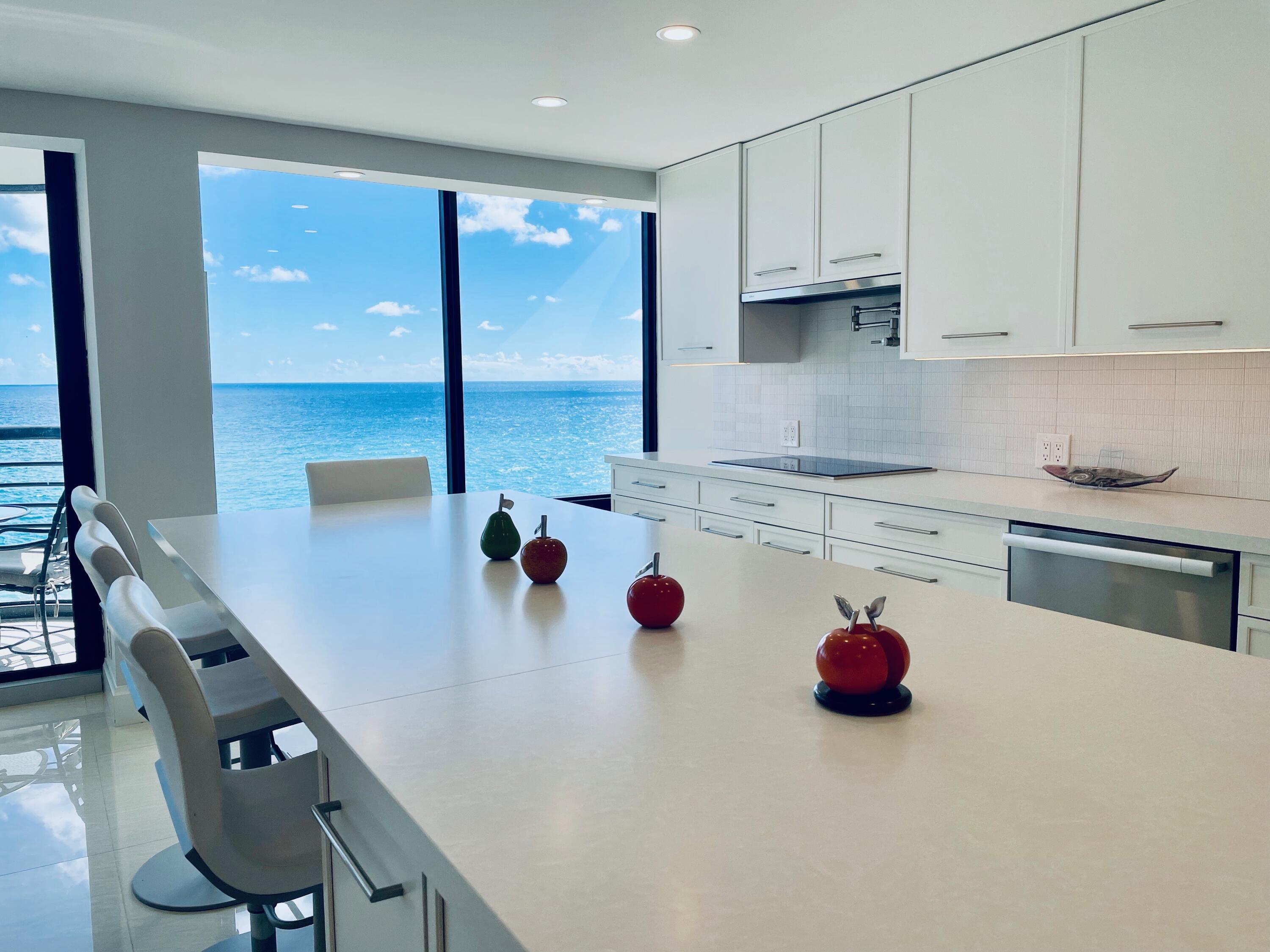 250 South Ocean Boulevard, Unit 6F Boca Raton, FL 33432 - Photo 30 of 94 IMG_2799