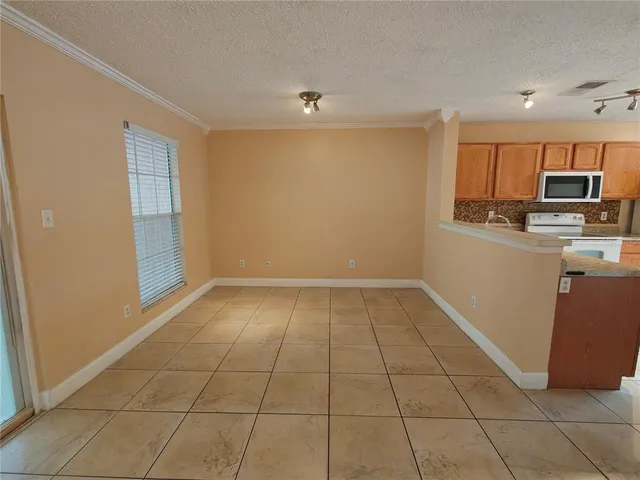 $1,900 | 11015 Regency Commons Court, Orlando, FL 32837