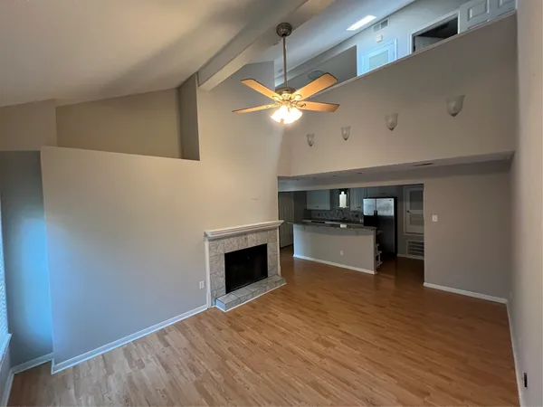 $3,100 | 2529 Rio Grande Street, Unit 47, Austin, TX 78705