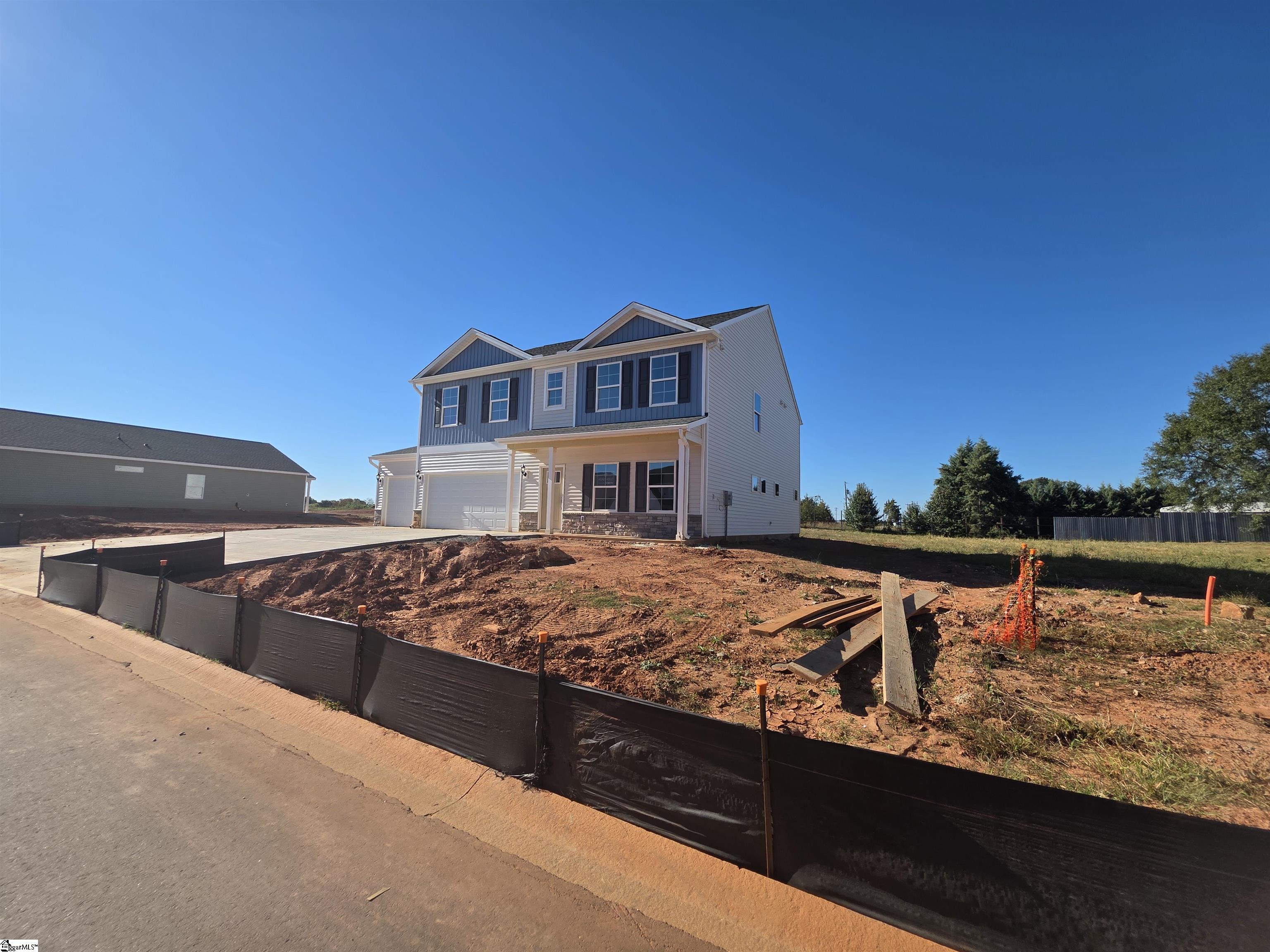 406 Dodger Avenue Chesnee, SC 29323 - Photo 2 of 15