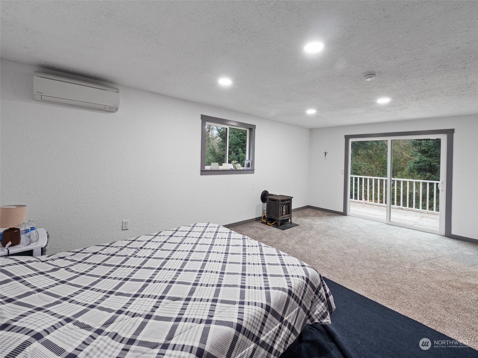 694 Southeast Oak Road Port Orchard, WA 98367 - Photo 16 of 39 Gallery Image 16