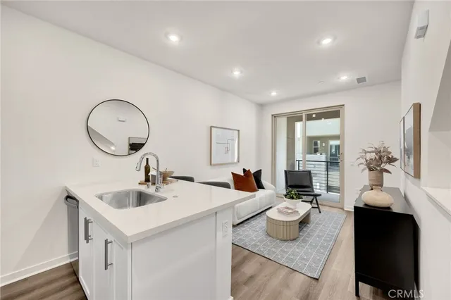 $569,990 | 1952 Avenida Del Sol, Placentia, CA 92870