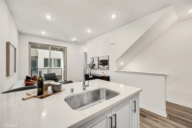 $569,990 | 1952 Avenida Del Sol, Placentia, CA 92870