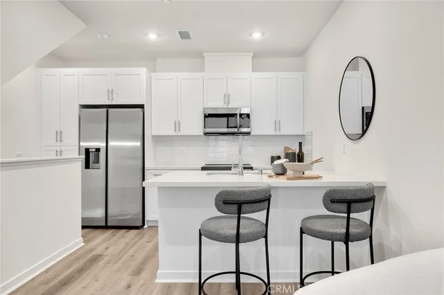 $569,990 | 1952 Avenida Del Sol, Placentia, CA 92870