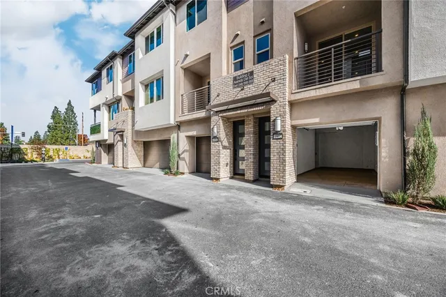 $569,990 | 1952 Avenida Del Sol, Placentia, CA 92870