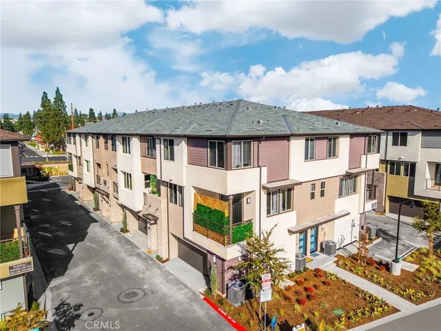 $569,990 | 1952 Avenida Del Sol, Placentia, CA 92870