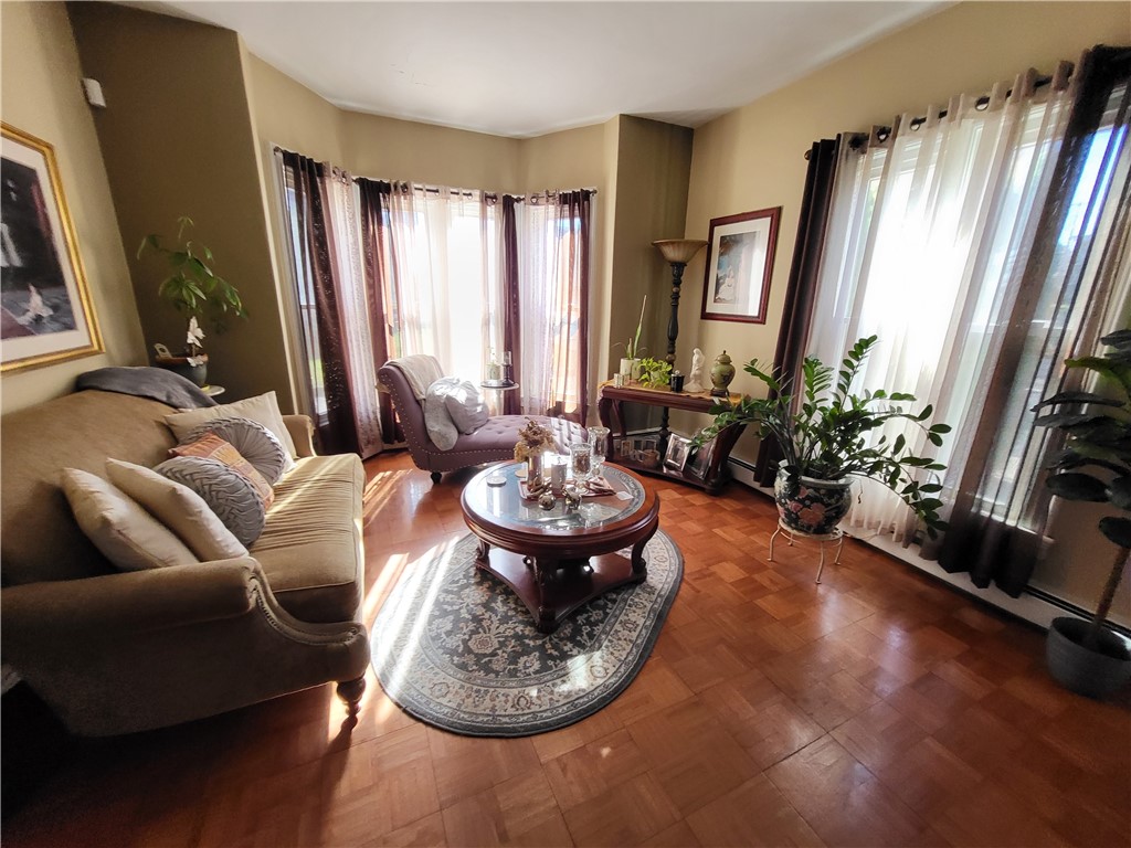 123 4th Avenue Woonsocket, RI 02895 - Photo 3 of 20