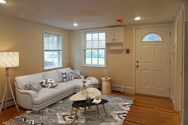 $3,150 | 23 Lambert Street, Unit 1, Cambridge, MA 02141