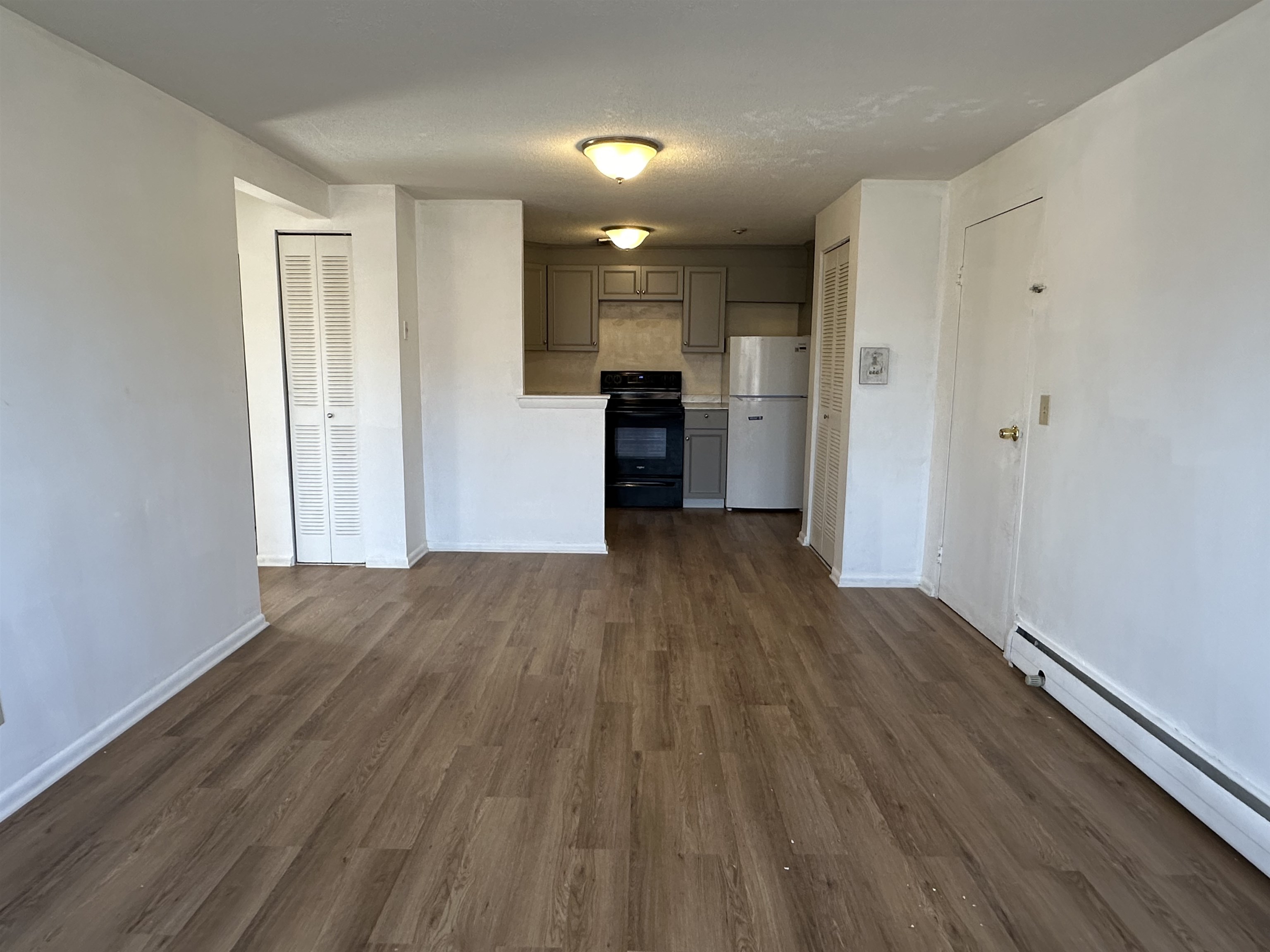 99 Cluff Crossing Road, Unit 5 Salem, NH 03079 - Photo 7 of 16