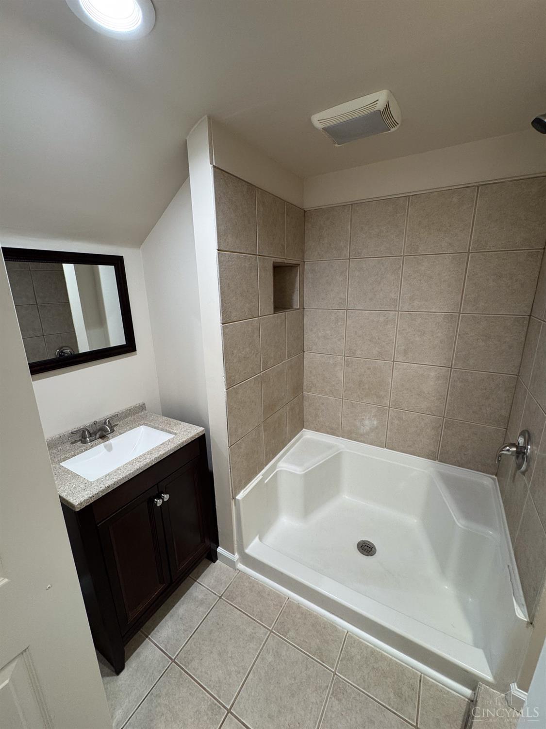3538 Werk Road Cincinnati, OH 45248 - Photo 13 of 24