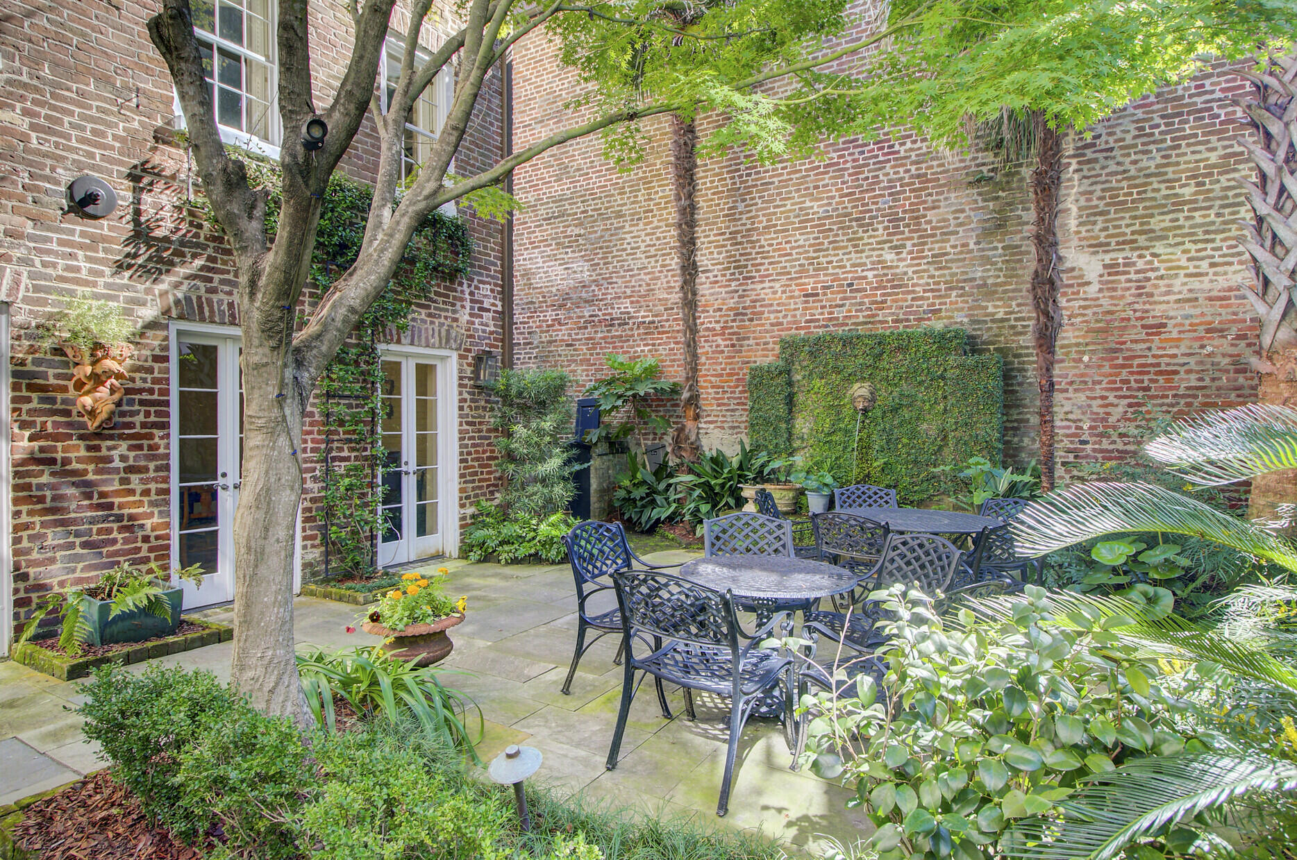 60 Anson Street Charleston, SC 29401 - Photo 12 of 73 37_37_mls