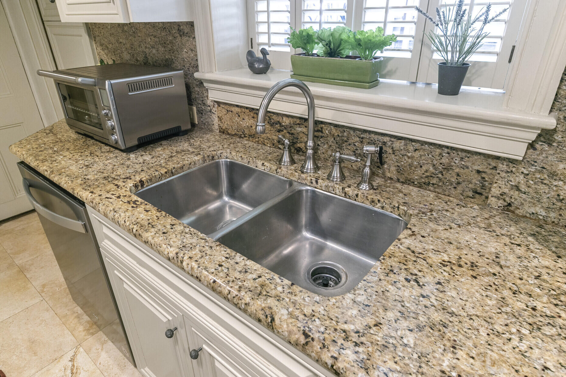 60 Anson Street Charleston, SC 29401 - Photo 29 of 73 56_56_mls