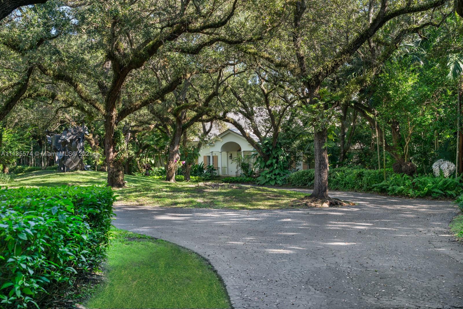 8565 Old Cutler Road Coral Gables, FL 33143 - Photo 5 of 29