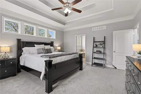 $425,000 | 906 Northwest Magnolia Lane, Grain Valley, MO 64029