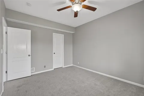 $425,000 | 906 Northwest Magnolia Lane, Grain Valley, MO 64029