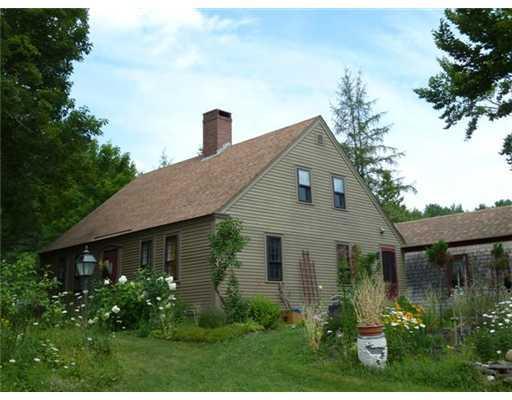 372 Boothbay Road Edgecomb, ME 04556 - Photo 1 of 24 Exterior Front. Charming Center...