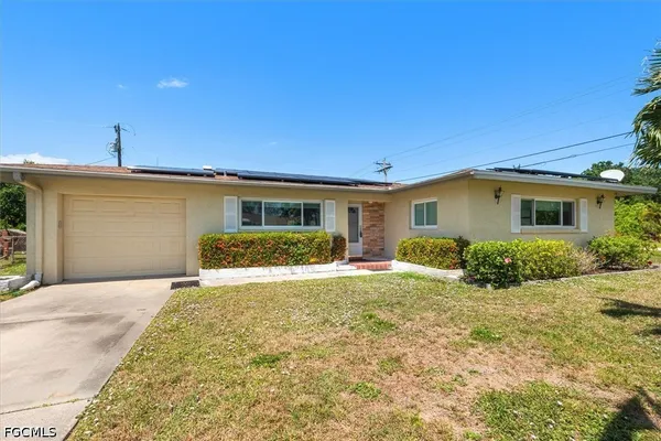 $229,900 | 190 Brooks Road, North Fort Myers, FL 33917